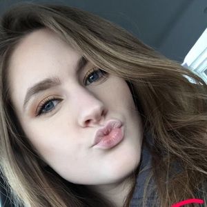 Meet your Posher, Kindra